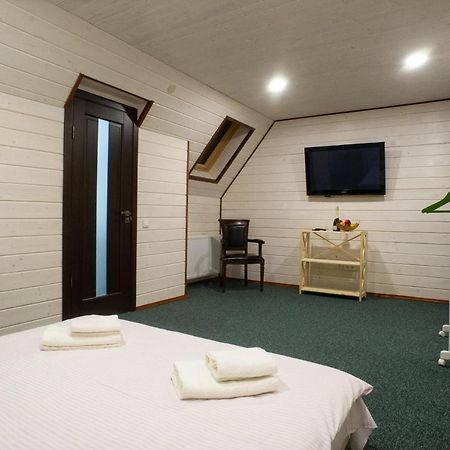 Hotel Galushko เมอคุลิชิน ภายนอก รูปภาพ