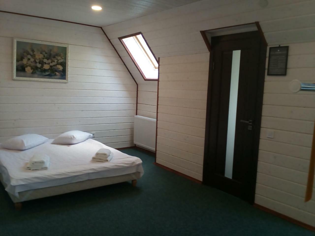 Hotel Galushko เมอคุลิชิน ภายนอก รูปภาพ
