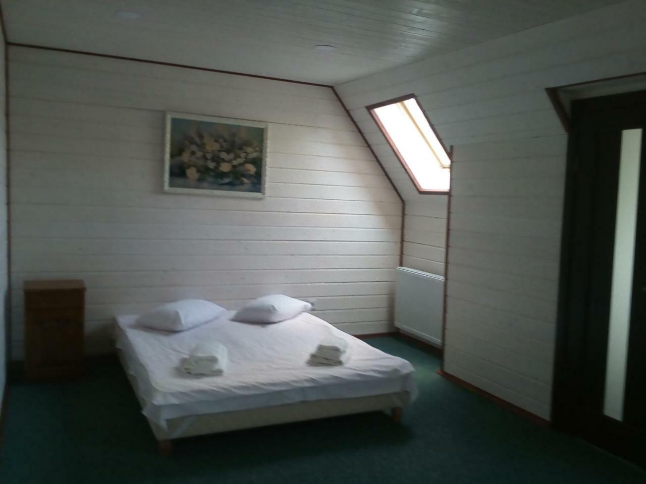 Hotel Galushko เมอคุลิชิน ภายนอก รูปภาพ
